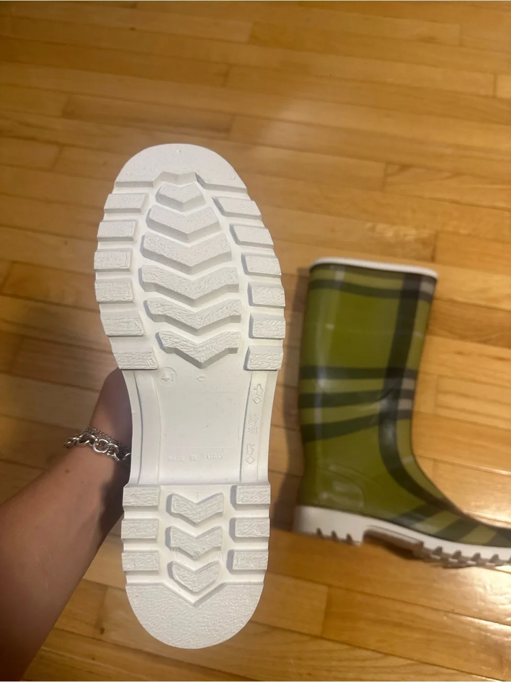 Burberry Green Plaid Rain Boots with White Soles Size 41